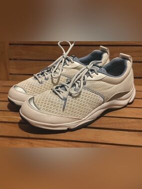 Grandpa Walking Sneakers in white/Gray/blue Size W9.5/40.5